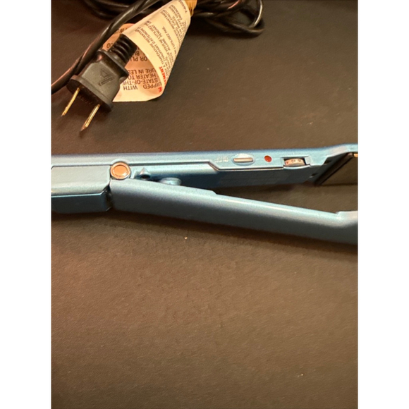BaBylissPRO Flat Iron Hair Straightener, 1-1/2 Inch, Nano Titanium Hair Styling - Picture 3 of 5